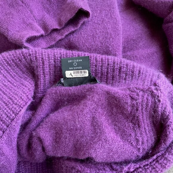 Lord & Taylor Sweater Cashmere Cowl Turtleneck Long Sleeve Purple (M) - Picture 5 of 6